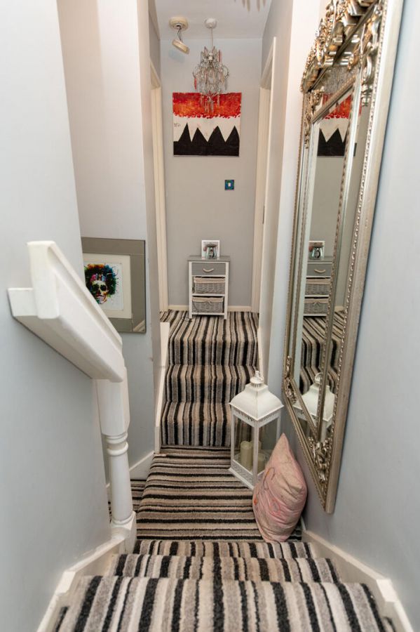 10 Mayfield Park