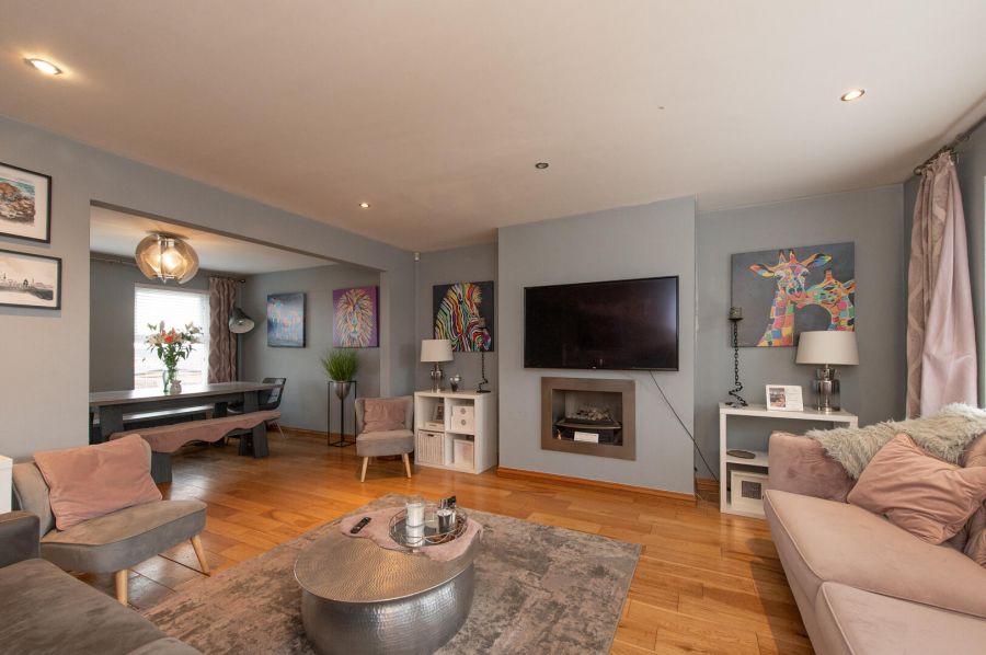 10 Mayfield Park