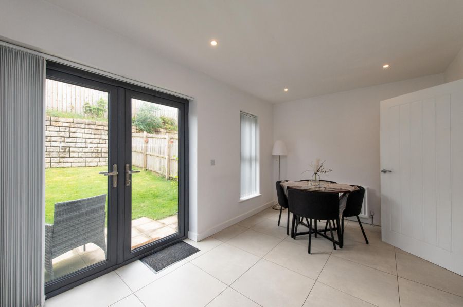 88 Thorburn Road