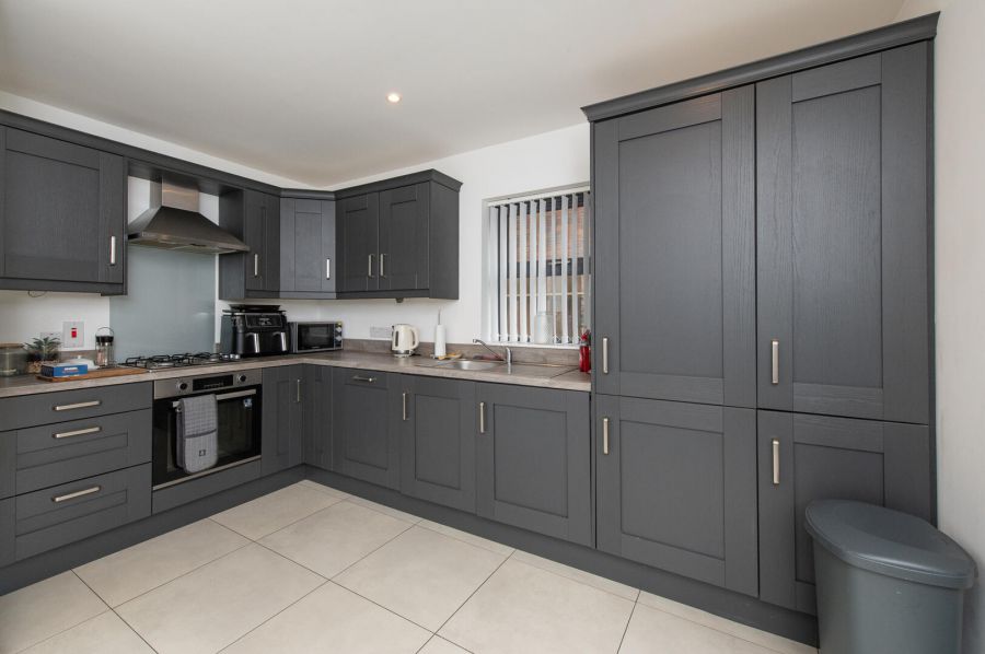88 Thorburn Road