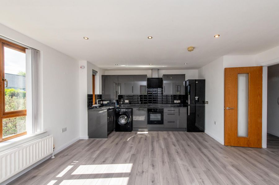19A Mullaghmore Park