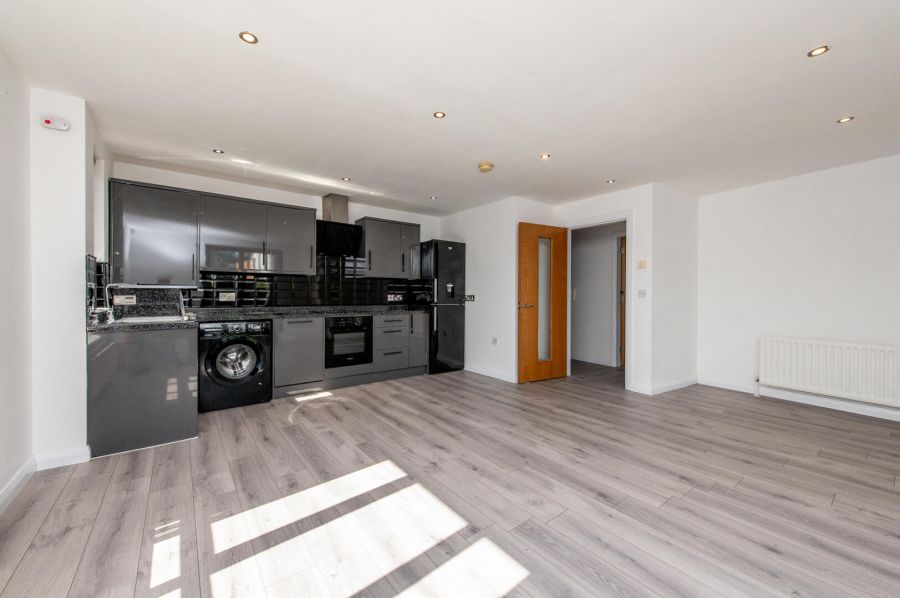 19A Mullaghmore Park