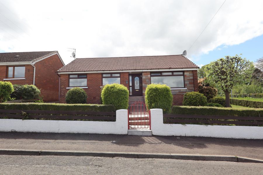 16 Waverley Road