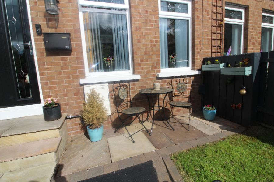 6 Beechgrove Gardens