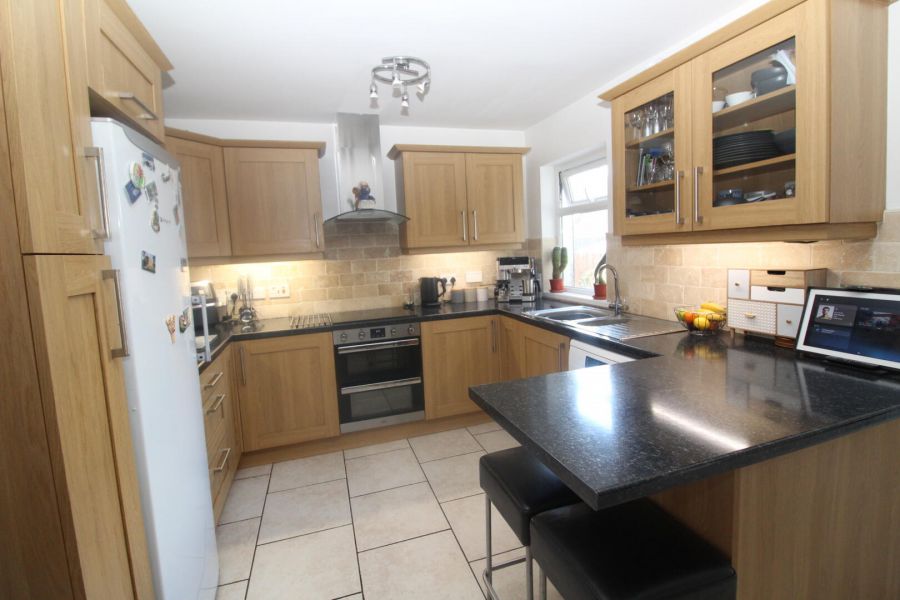 6 Beechgrove Gardens