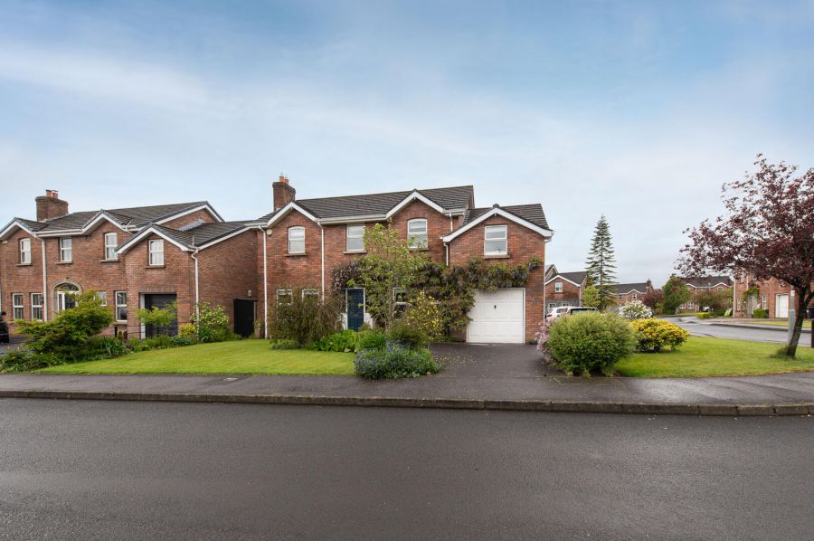 2 Berryfields Road