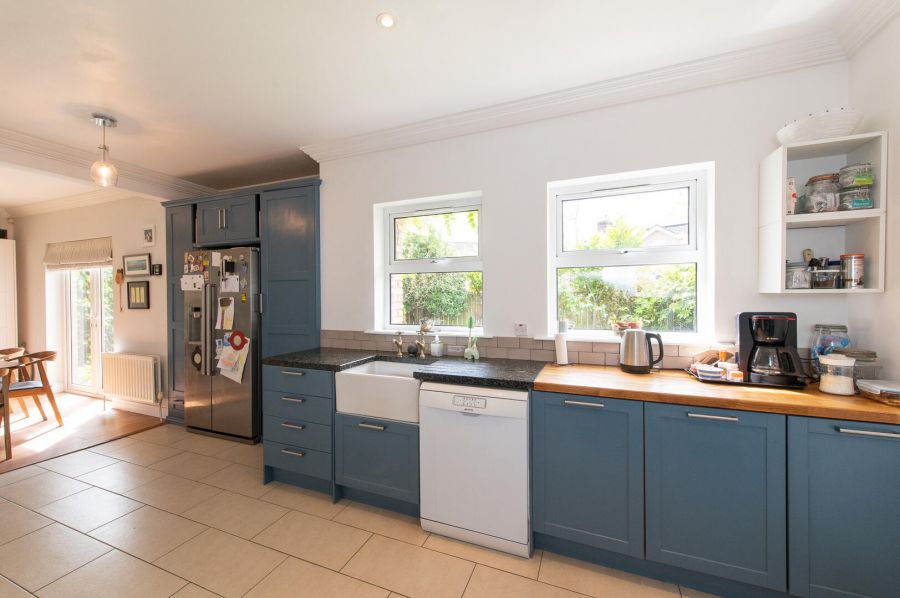 2 Berryfields Road