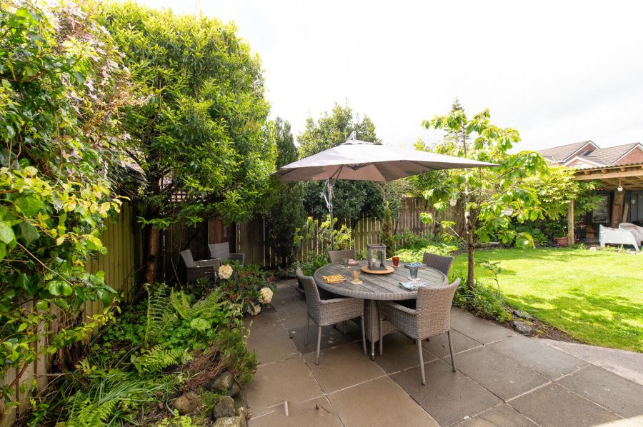 2 Berryfields Road