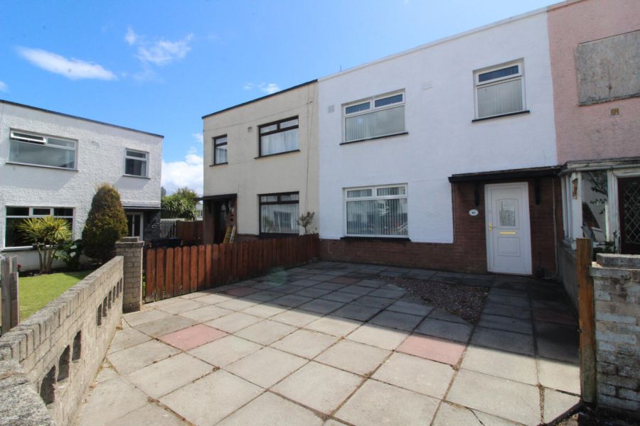61 Kings Avenue