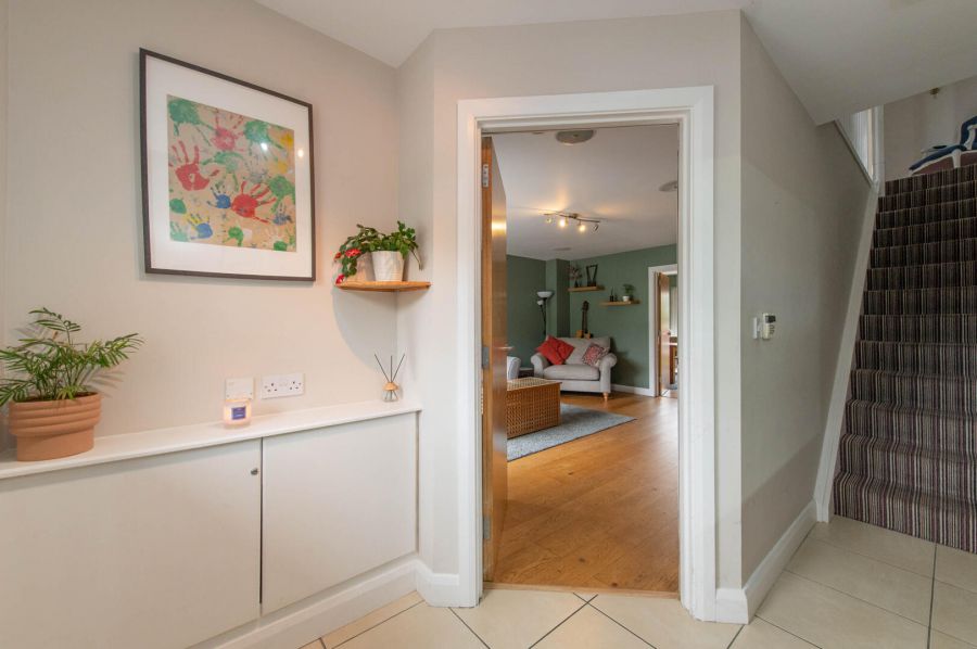 43 Loughshore Courtyard