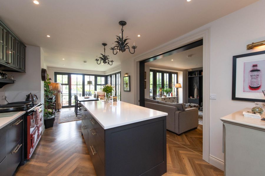11 Berryfields Road