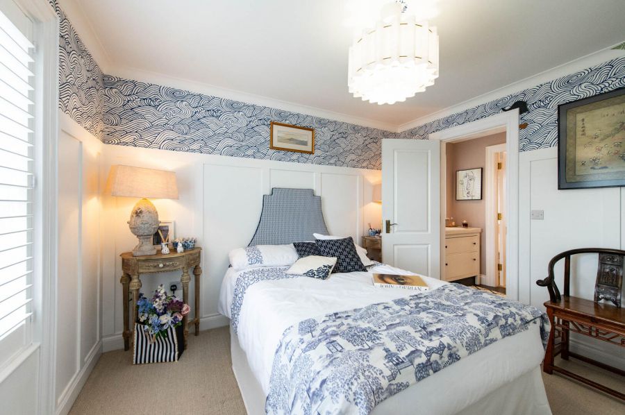 11 Berryfields Road