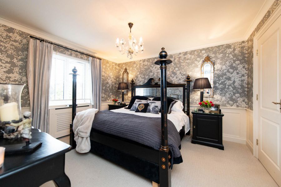 11 Berryfields Road
