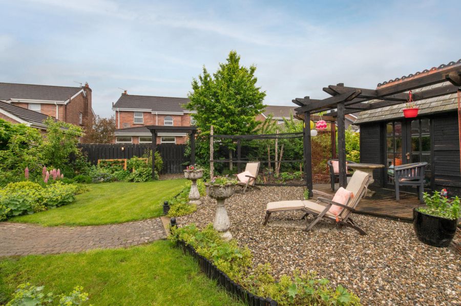 11 Berryfields Road