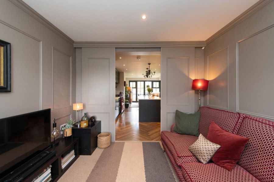 11 Berryfields Road