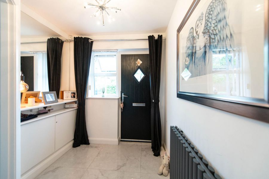 45 Loughshore Courtyard