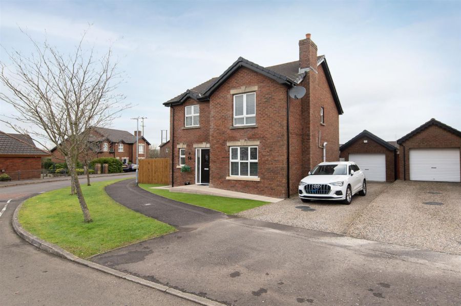 14 Gateside Crescent