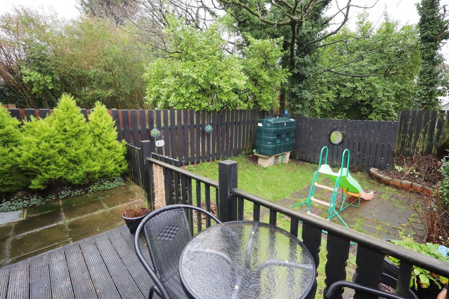 7 Silverstream Gardens