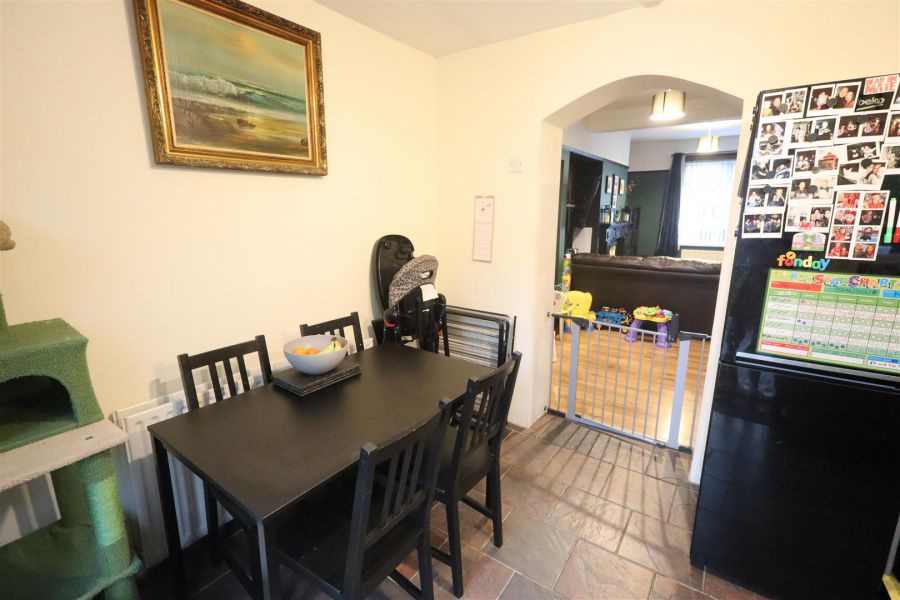 7 Silverstream Gardens