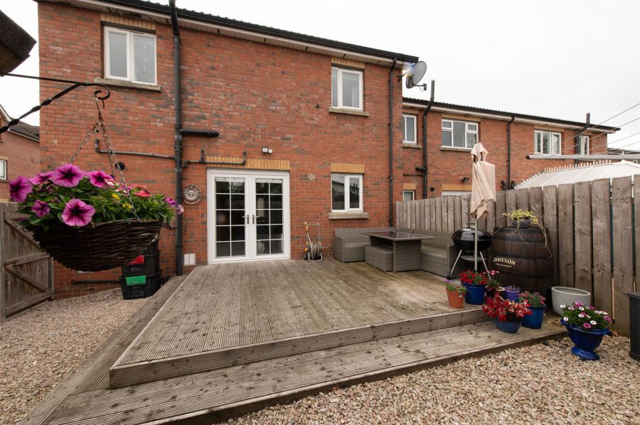 12 Mill Church Manor