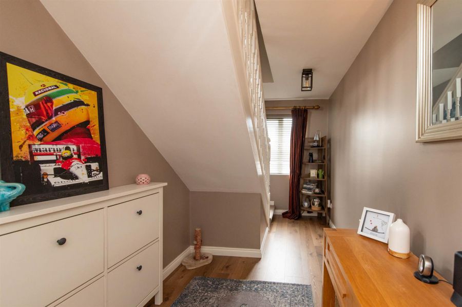 12 Mill Church Manor