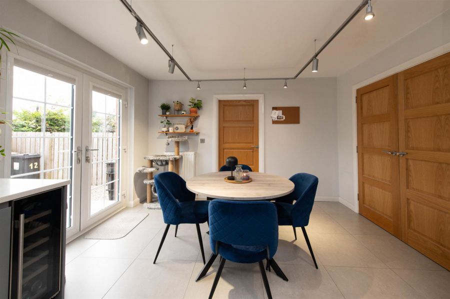 12 Mill Church Manor