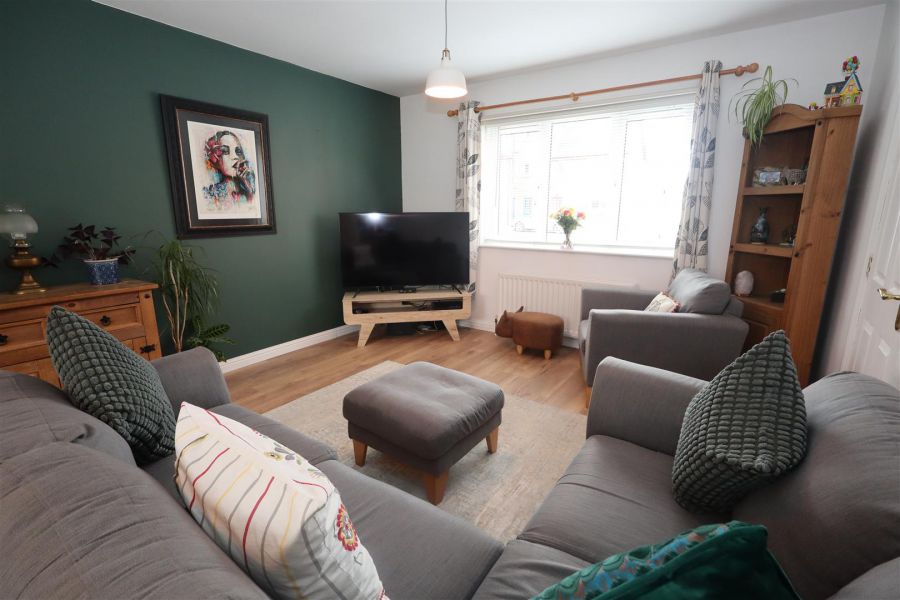 22 Glenmount Courtyard