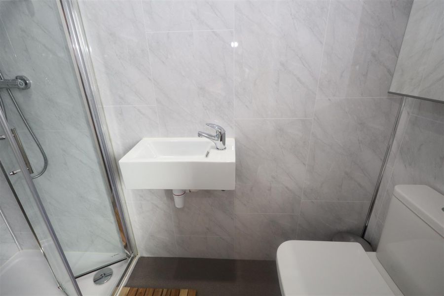 22 Glenmount Courtyard