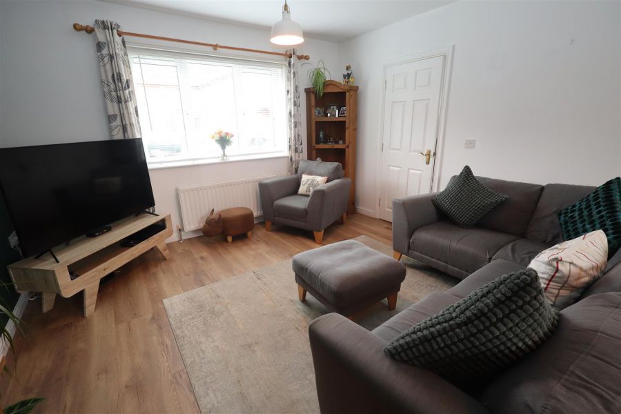 22 Glenmount Courtyard