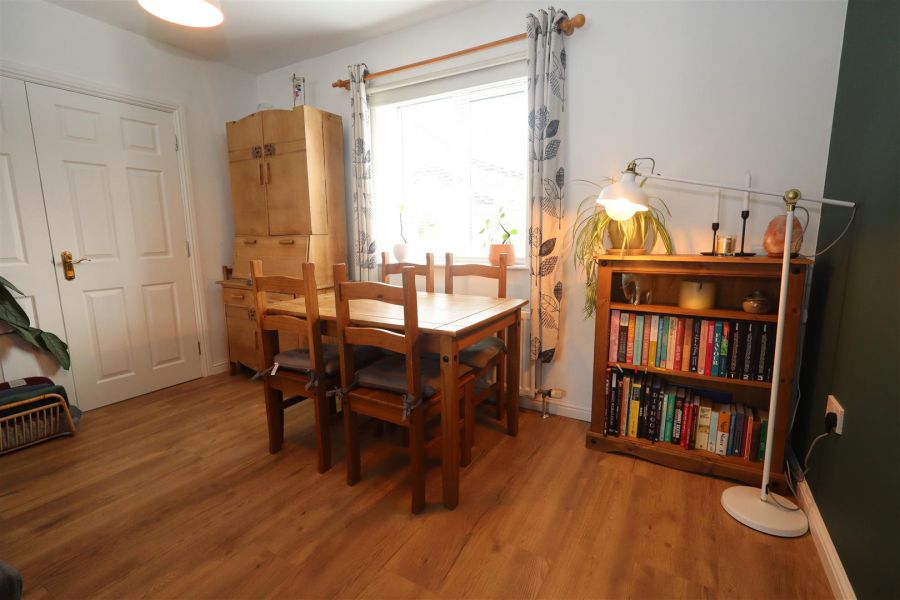 22 Glenmount Courtyard