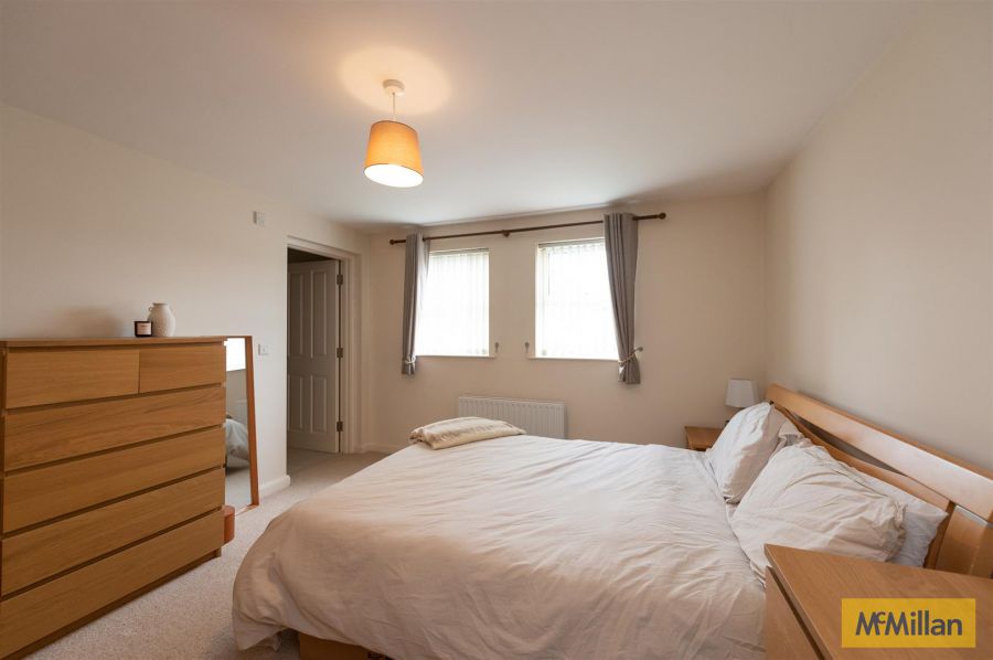 3 Lismore Place