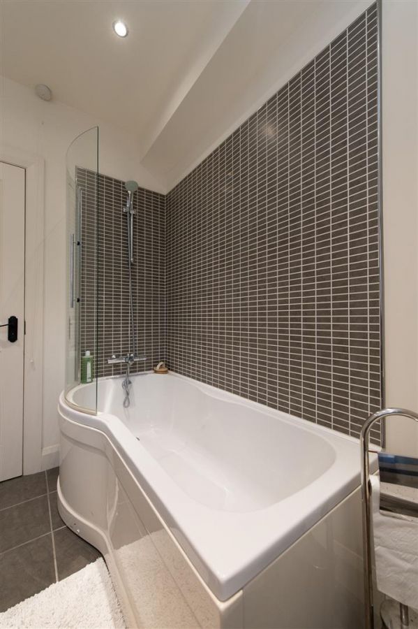 23 Fortwilliam Demesne