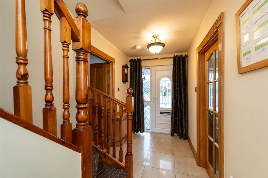 16 Hightown Crescent