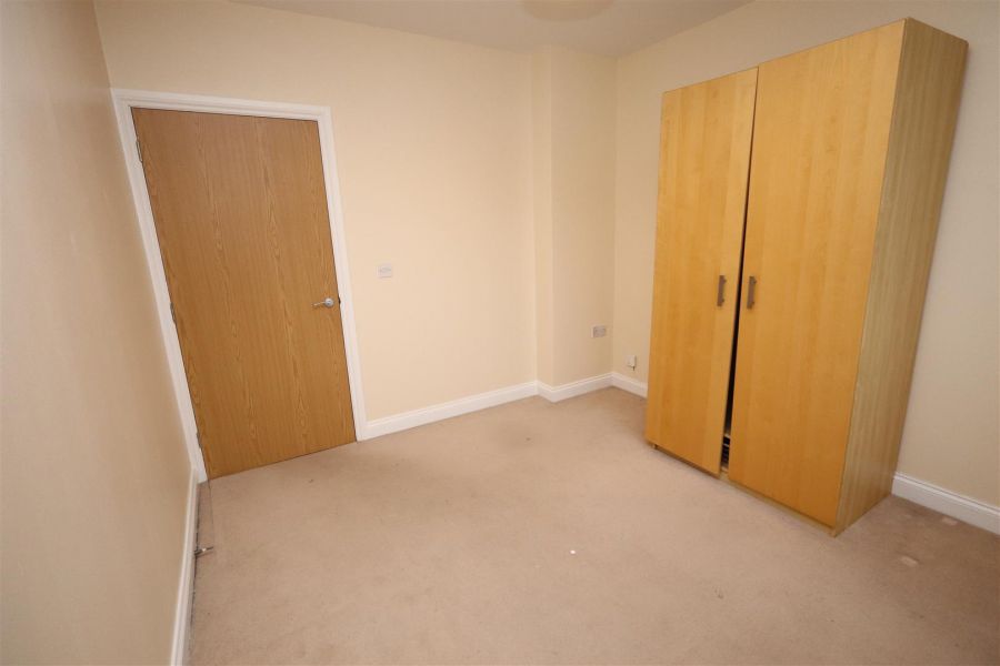 |., 14 Ashgrove Lodge