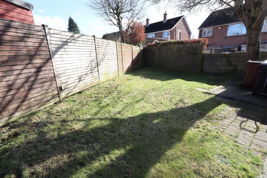 7 Carnvue Gardens