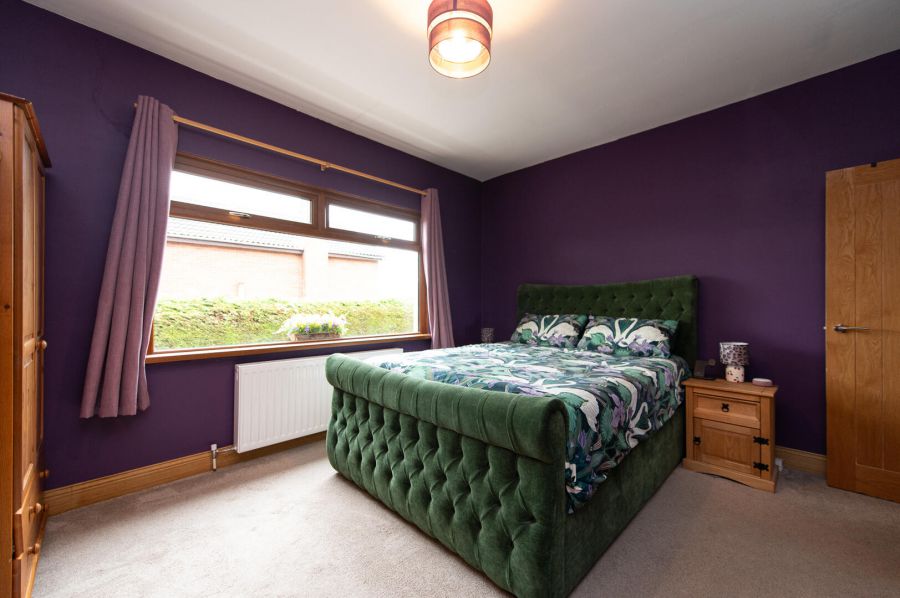 10 Elmfield Avenue