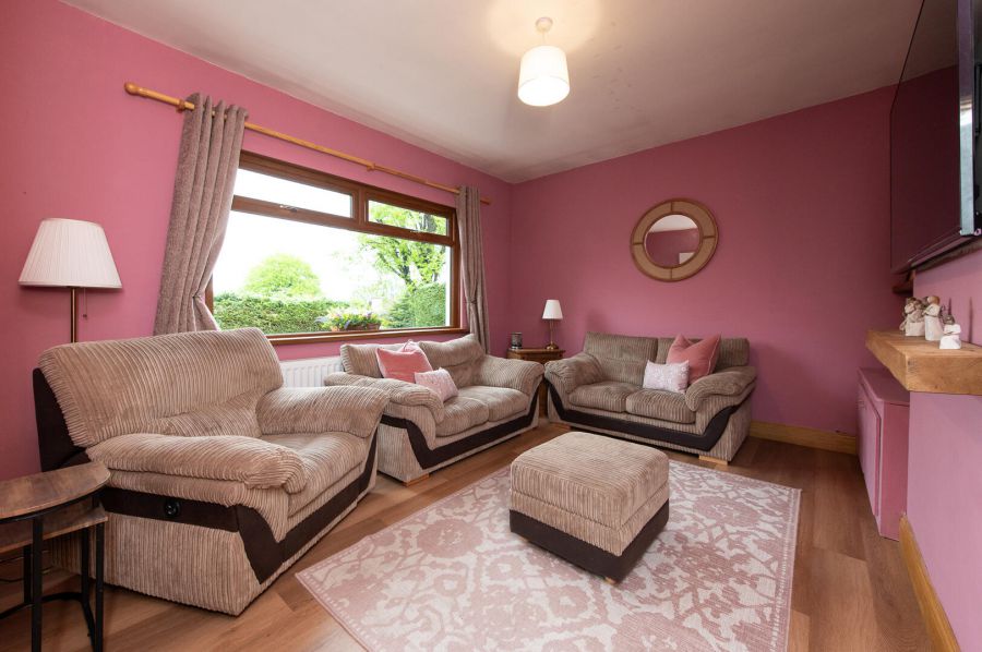 10 Elmfield Avenue