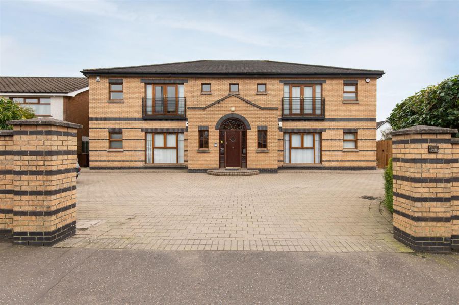 Apt 2, 137 Monkstown Road