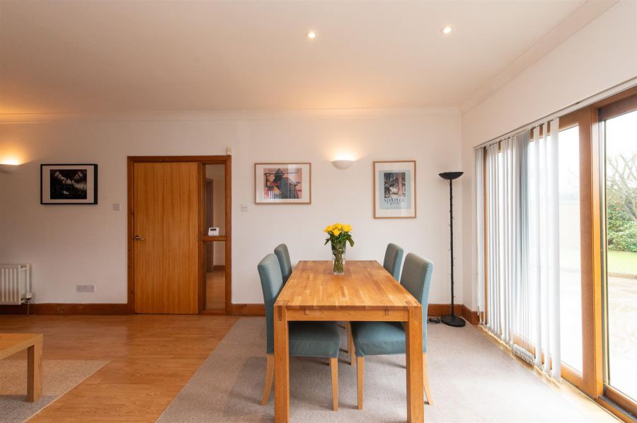 Apt 2, 137 Monkstown Road