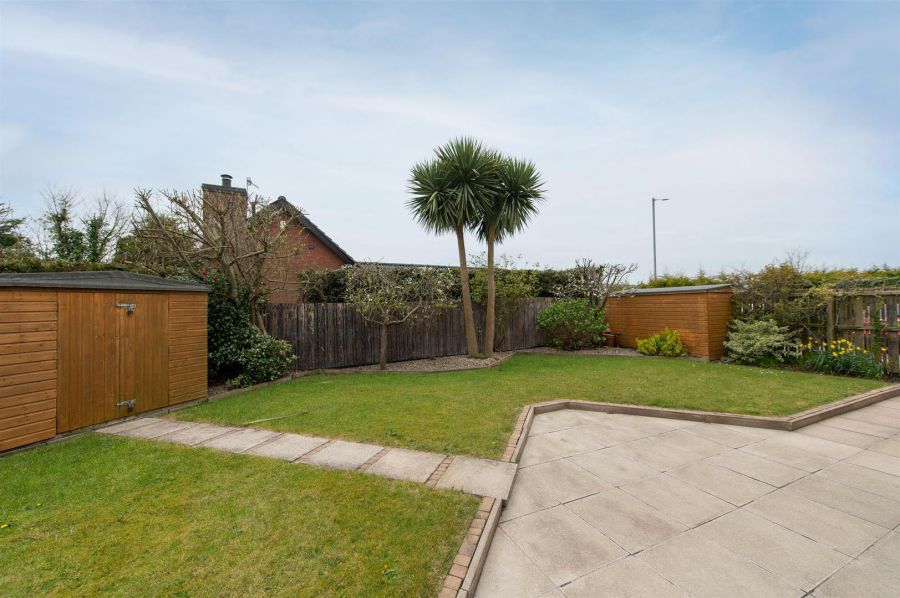 Apt 2, 137 Monkstown Road