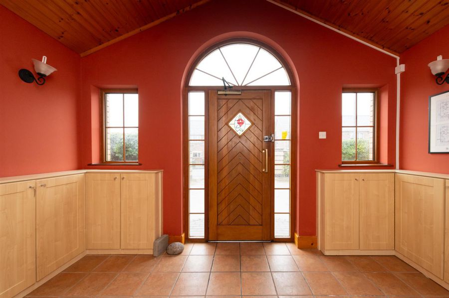 Apt 2, 137 Monkstown Road