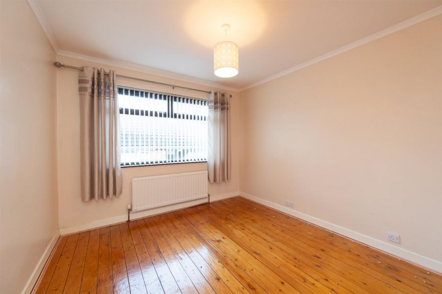 43 Glenwell Crescent