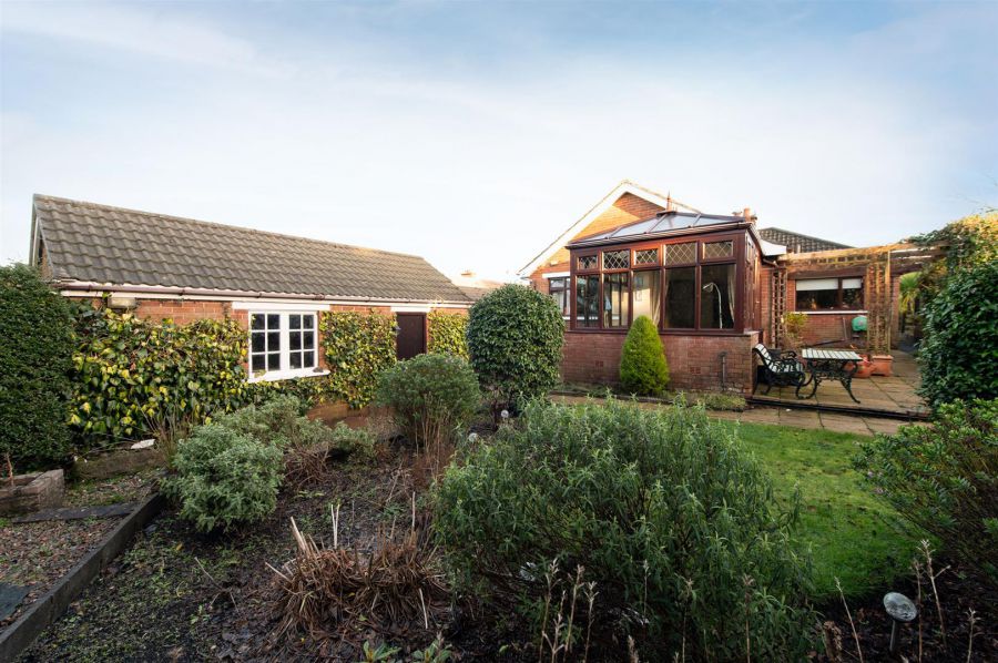 43 Glenwell Crescent