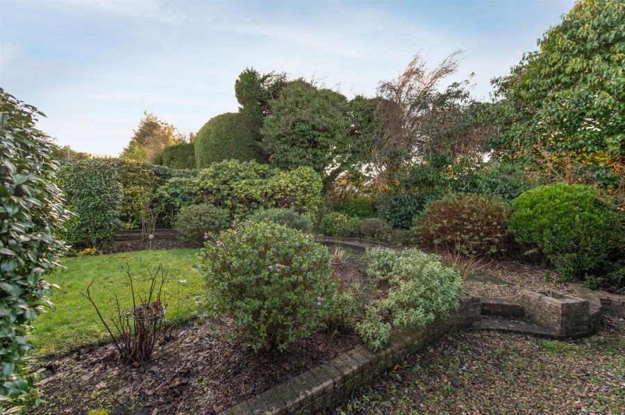 43 Glenwell Crescent