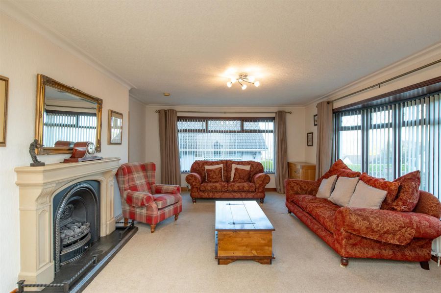 43 Glenwell Crescent