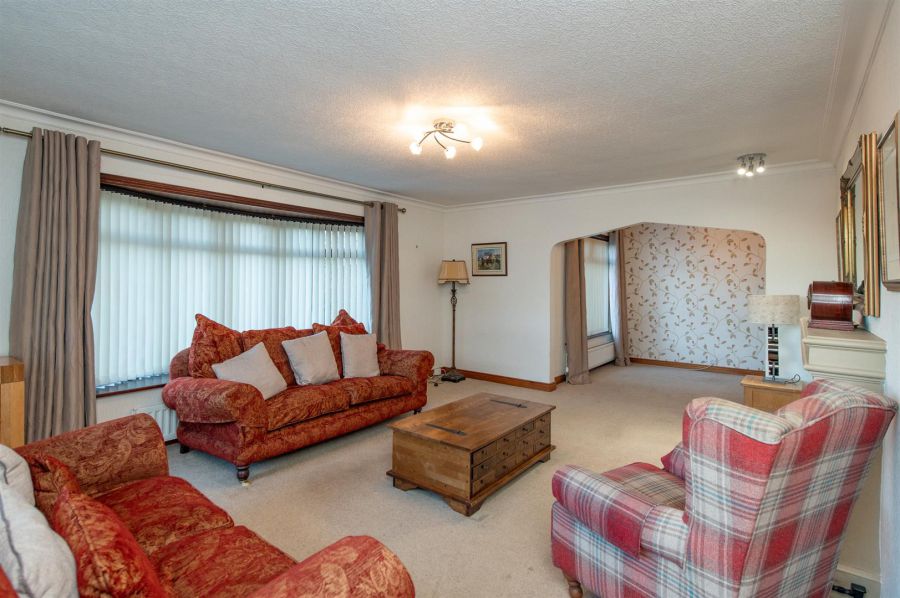 43 Glenwell Crescent