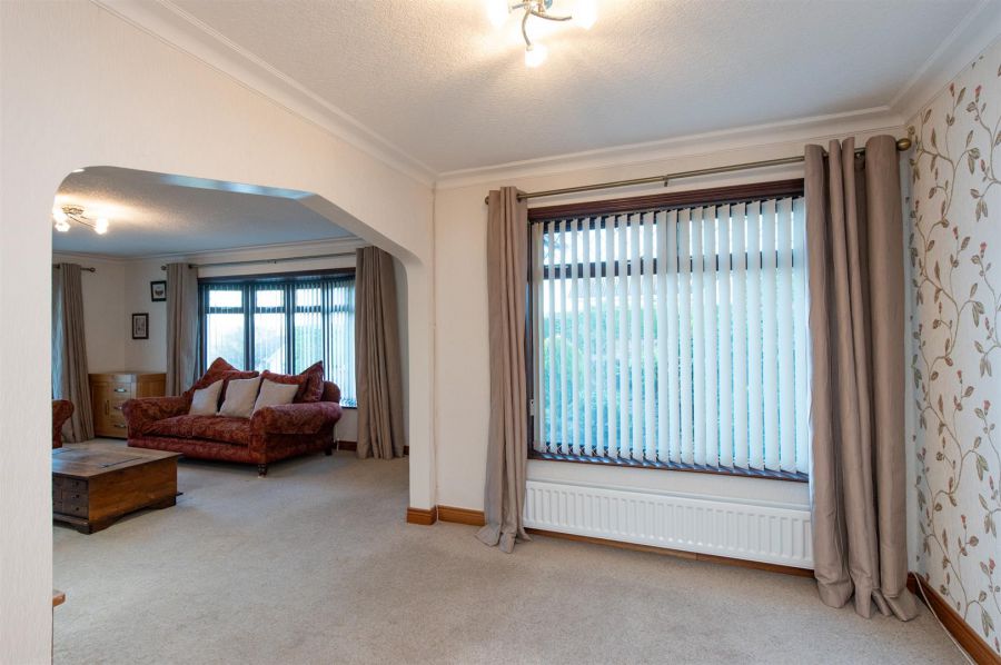 43 Glenwell Crescent