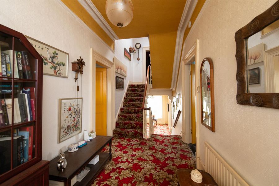 Lynnwood Chichester Park Central