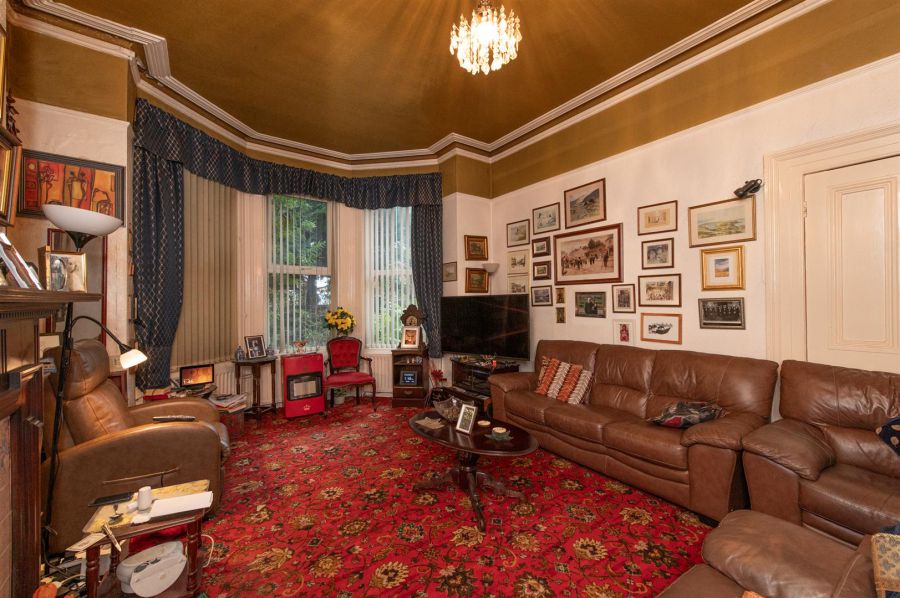 Lynnwood Chichester Park Central