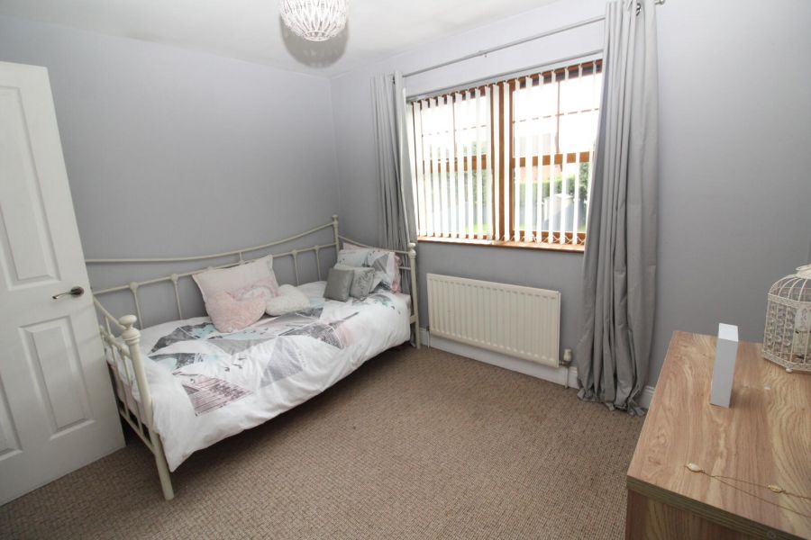 8 Laurelhill